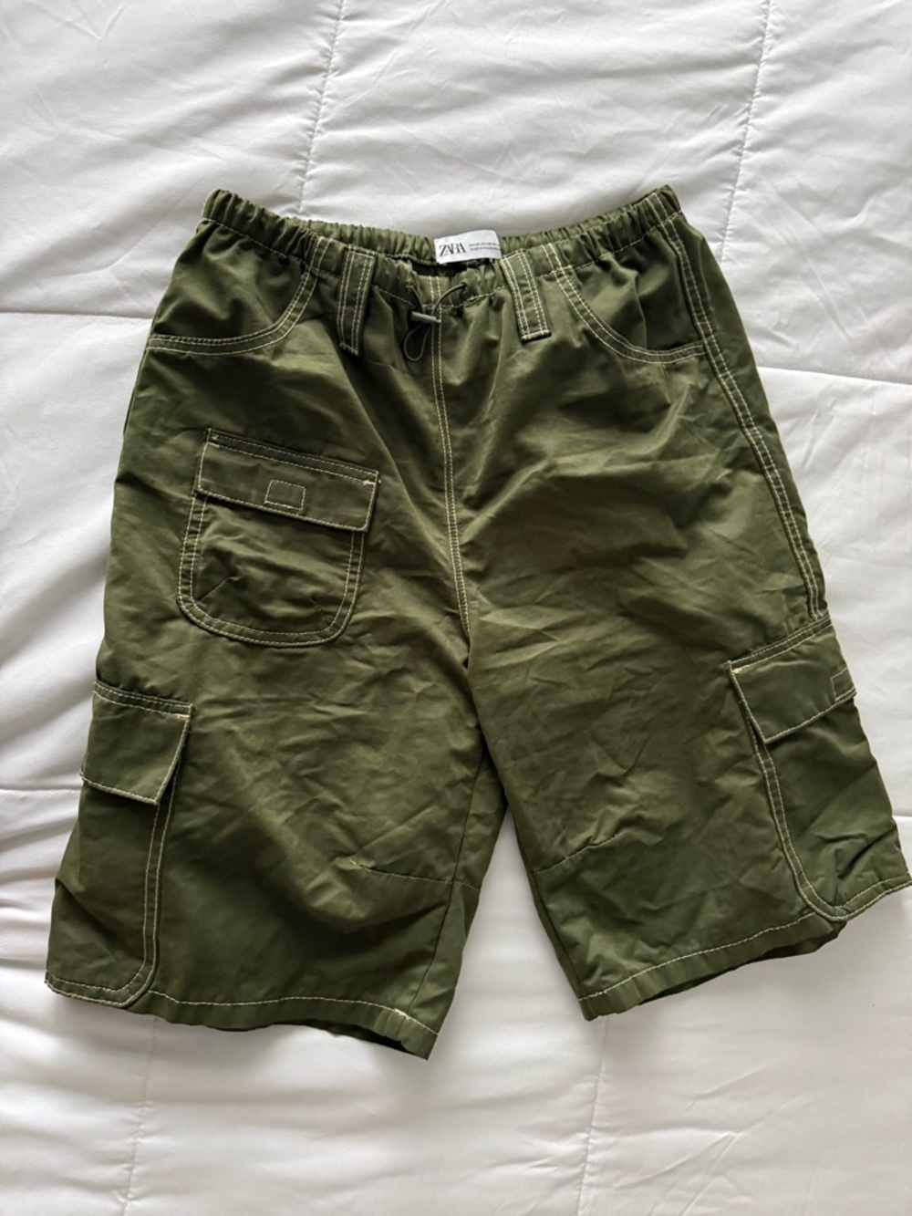 Zara Men's Olive Utility Cargo Shorts